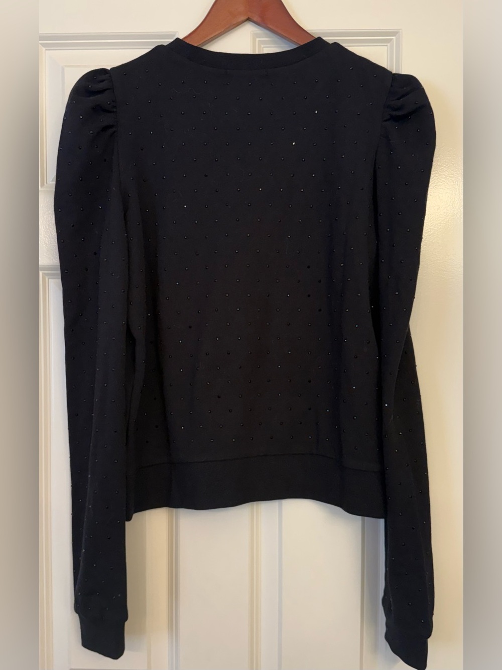 Generation Love Tara Crystal Embellished Puff Shoulder Sweatshirt Black S NWT - Picture 2 of 8